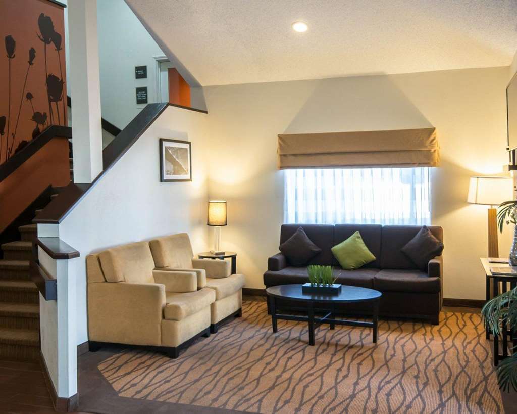 Clarion Inn & Suites Dfw North Irving Interior foto
